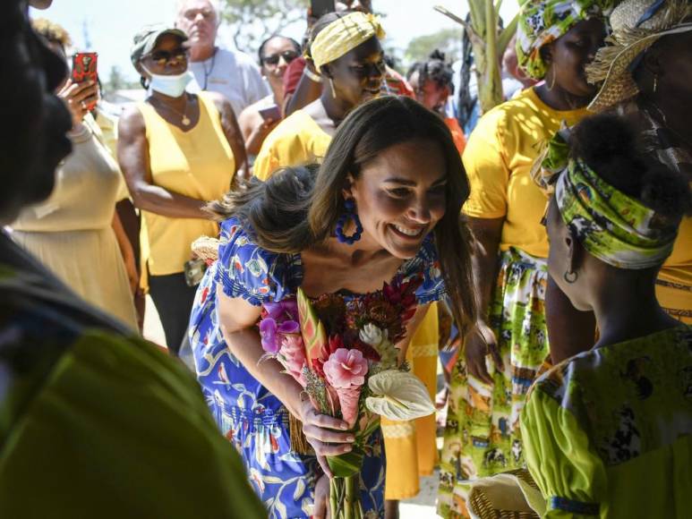 Baile, fiesta y selva maya: Así fue la visita de William y Kate a Belice pese a protestas en su contra