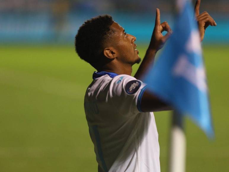 ¡No se vio en TV! Apoyo de la afición, festejos y contundente goleada de Honduras ante Cuba