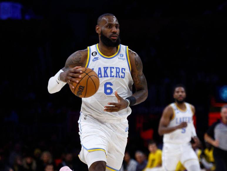 La mala noticia que golpea a LeBron James, superestrella de Los Angeles Lakers