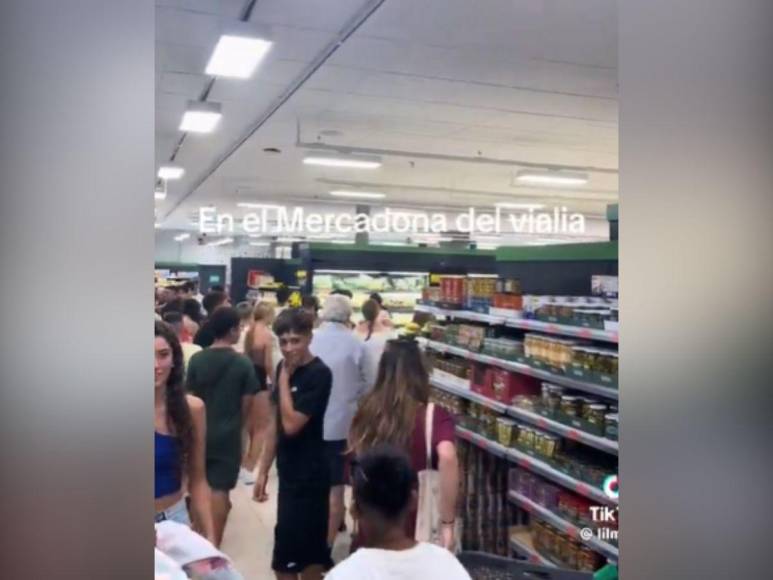 Piña volteada, la nueva forma de encontrar el amor en España