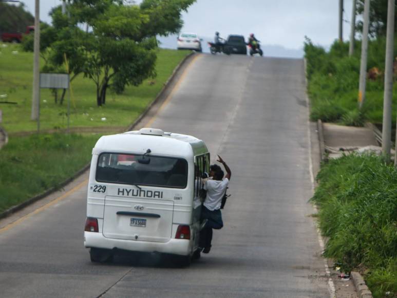 ¿Qué medidas están implementando las autoridades para la prevención de accidentes en moto?