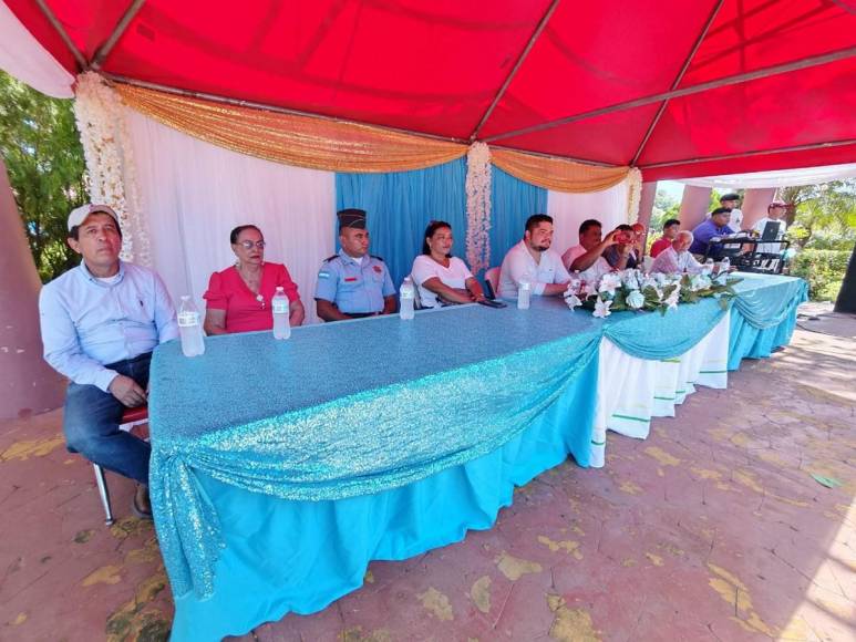 Niños de Marcovia, Choluteca, celebran Independencia Patria