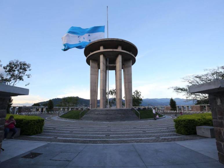 Así avanzan los preparativos en el Estadio Nacional y el cerro Juana Laínez para este 15 de septiembre