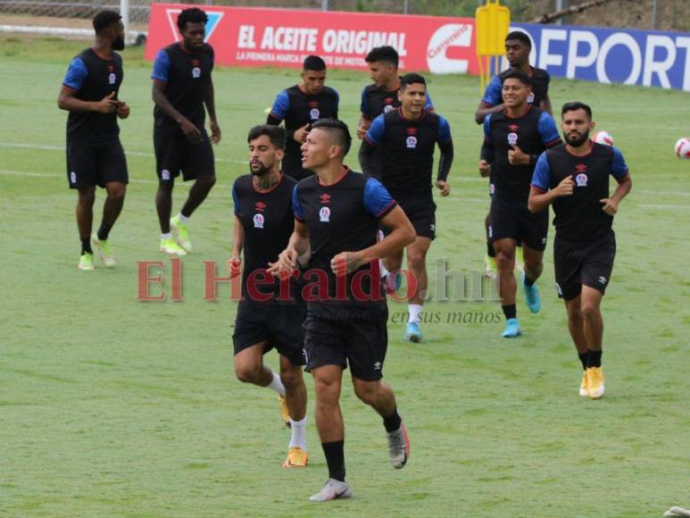 Con los cuartos en la mira: Así fue el último entrenamiento de Olimpia antes de medirse a Municipal