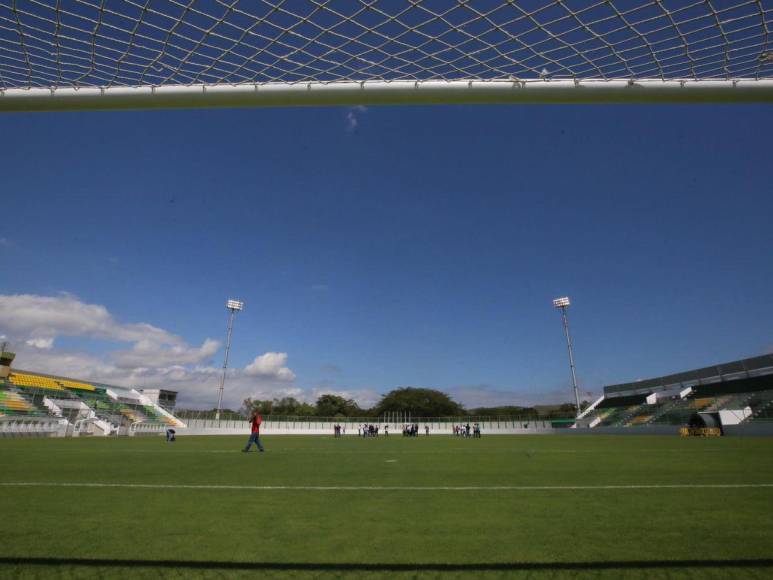 A la espera de Olimpia y Motagua: Así luce el remodelado estadio Carlos Miranda de Comayagua