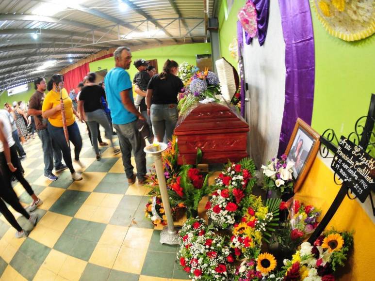 Imágenes del velatorio de Ana Lizeth Hernández; familia sospecha que fue asesinada