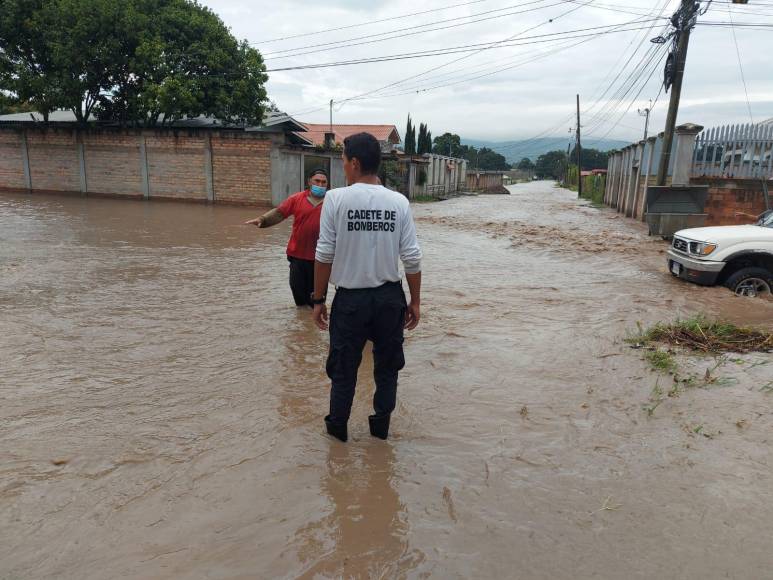 Más de 200 personas son evacuadas en Comayagua y Siguatepeque por inundaciones