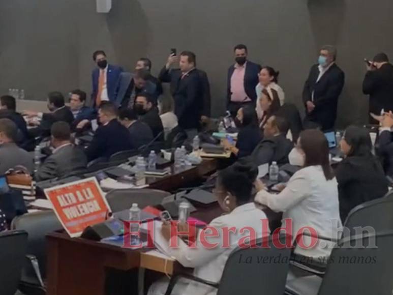 Sin consenso por el artículo 15, pitazos y molestias, Congreso Nacional debate ley para Junta Nominadora