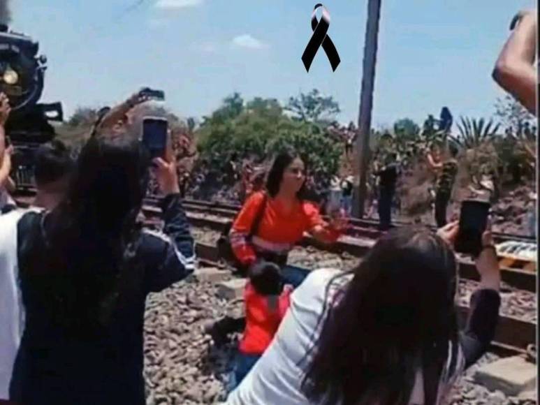 Dulce García, mexicana que murió golpeada por locomotora tras tomarse selfie