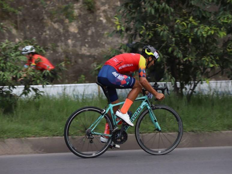 Emocionante segunda vuelta en la categoría Élite Masculina