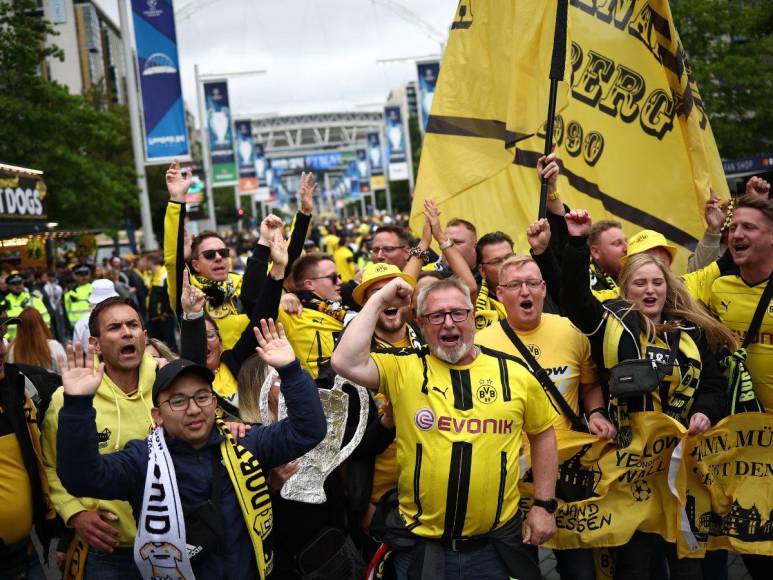 Invitados especiales y locura en la grada: ambiente en Wembley para la final de Champions