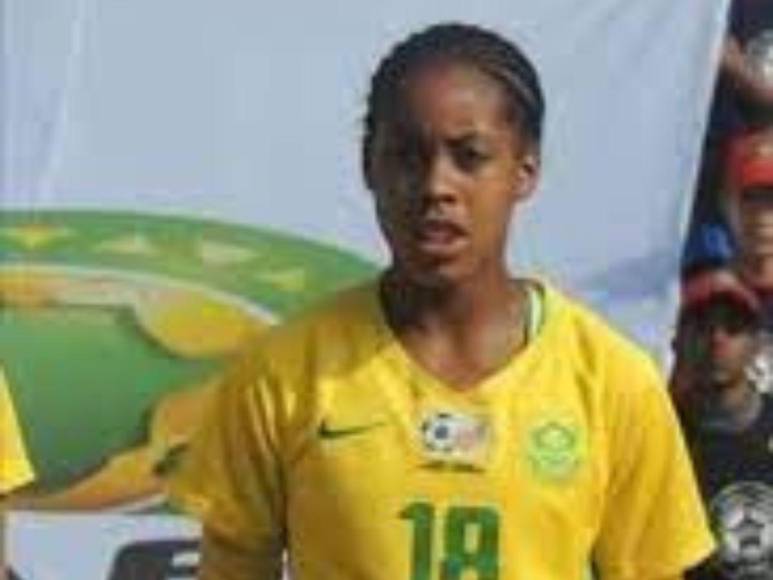 ¿Hija perdida? Así es Miche Minnies, la futbolista sudafricana que sorprende por su increíble parecido con Ronaldinho