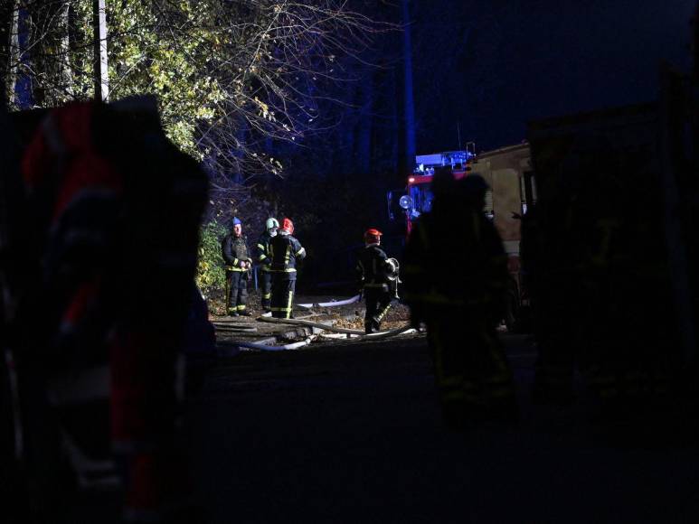 Un muerto, cortes de luz y edificios en llamas: los daños en Ucrania tras ataque ruso con misiles