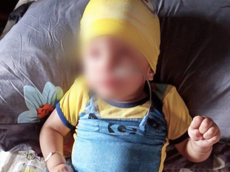 Dolor y lágrimas en velorio de bebé fallecido en accidente en Olancho