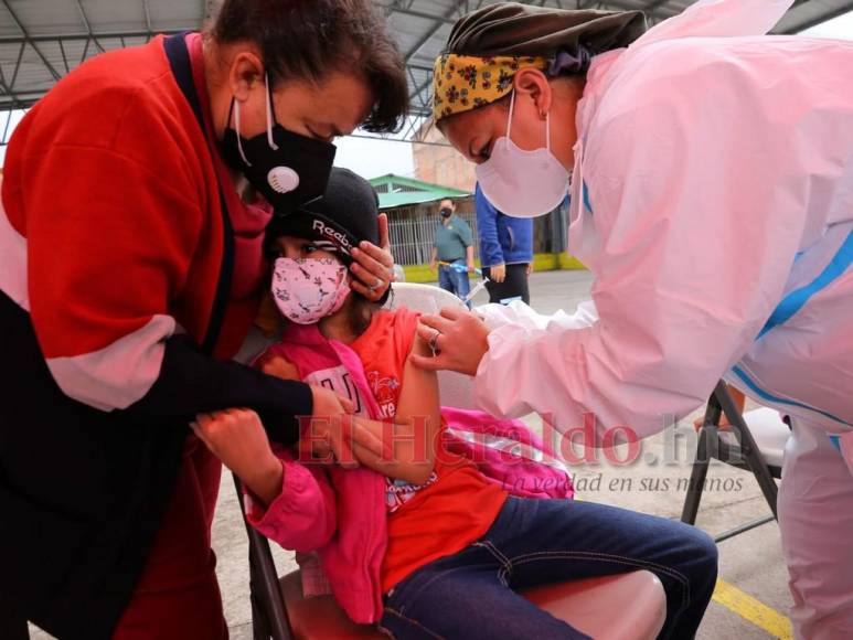 Así arrancó la jornada de vacunación a niños de 5 años en adelante (Fotos)