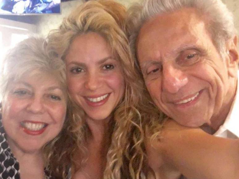 Así es Nidia del Carmen Ripoll Torrado, la discreta madre de Shakira, que habría dado la primera pista sobre su separación