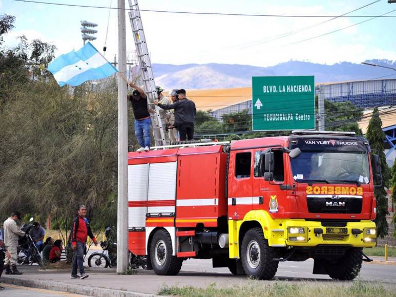 Sendas estructuras y bloqueo de calles: Libre ultima detalles para festejar dos años de gobierno