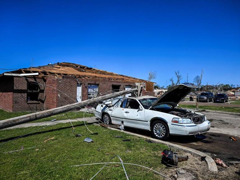 Impactantes fotos que muestran la destrucción causada por tornados en Misisipi