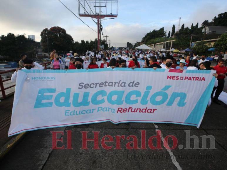 Fervor y amor a la patria: las primeras imágenes de las fiestas de independencia el 15 de septiembre