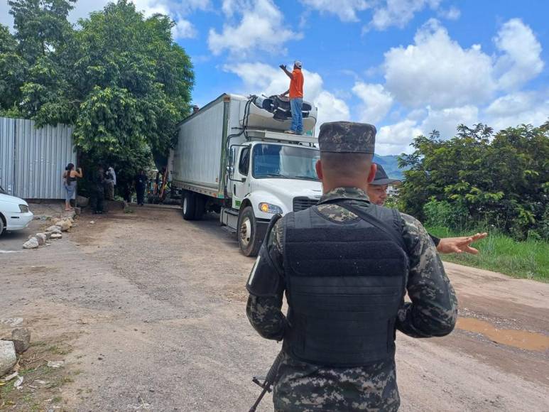 “¡Y se marchó!”: Así fue la odisea para mover a Rosalinda, el velero de El Reparto