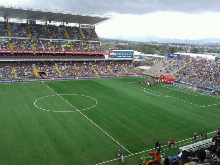 Moderno escenario y el cumplimiento de un gran sueño: Lo que debes saber del nuevo estadio del Olimpia