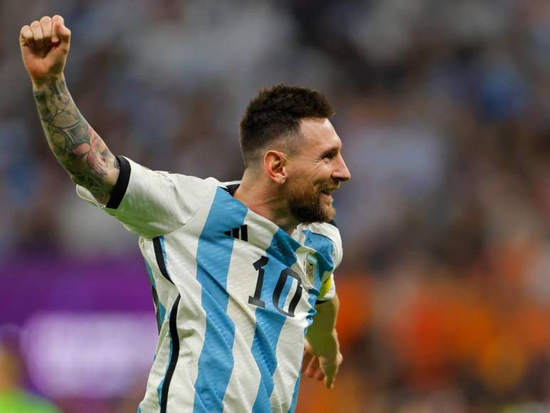 La celebración de Messi tras victoria de Argentina a Países Bajos en penales