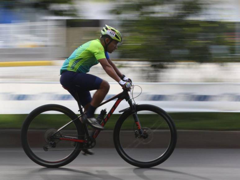 Emocionante segunda vuelta en la categoría Élite Masculina