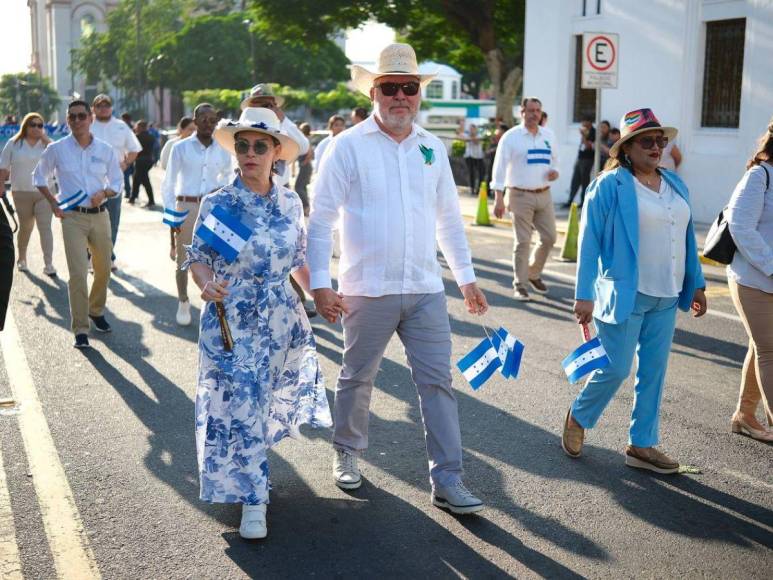 Las mejores imágenes de los desfiles de educación prebásica en la zona norte de Honduras