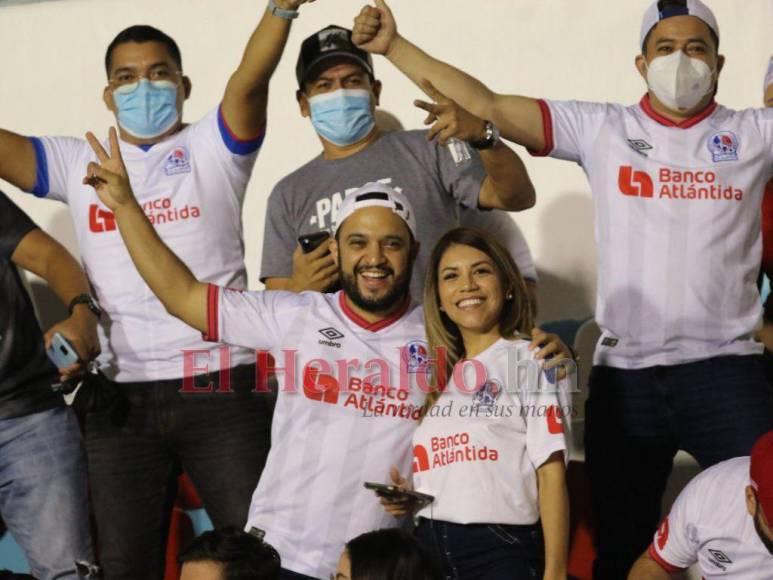 ¡Infierno blanco! Así se vive la previa del Olimpia-Municipal en el Chelato Uclés