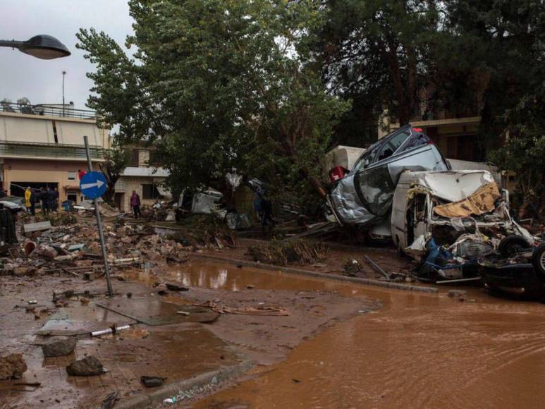 Devastación en fotos: Grecia sufre estragos tras lluvias extremas