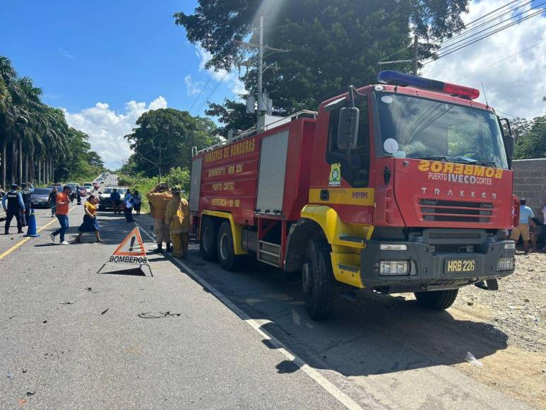 Las imágenes del fuerte choque entre bus y taxi en Cortés que segó una vida; hay un herido en el hospital