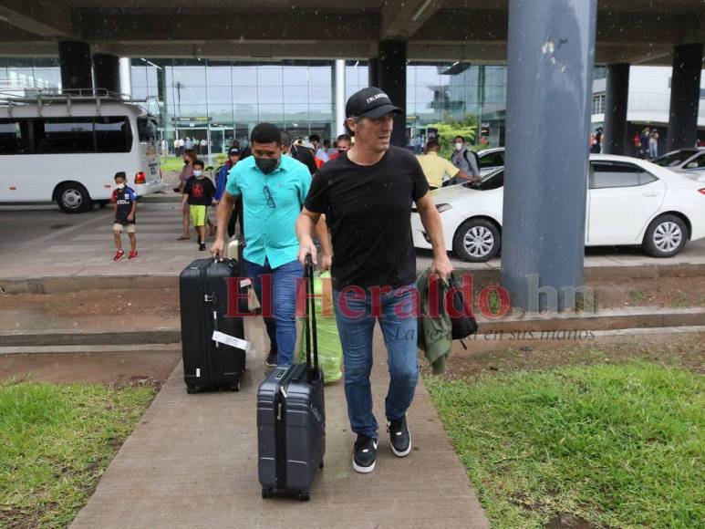 ¡Ilusión merengue! Así se vivió la llegada de Pedro Troglio a Honduras para tomar las riendas del Olimpia