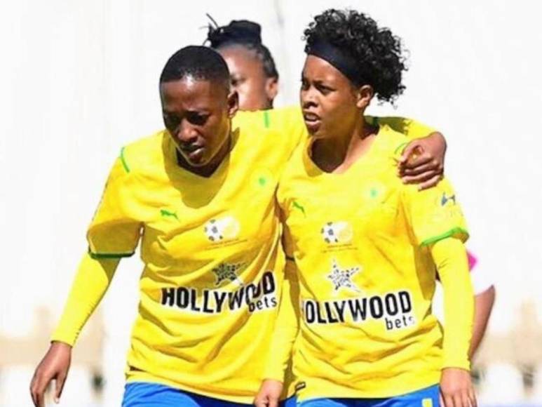 ¿Hija perdida? Así es Miche Minnies, la futbolista sudafricana que sorprende por su increíble parecido con Ronaldinho