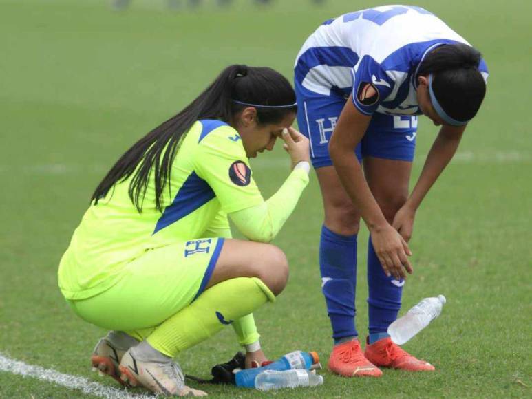 Rostros de tristeza: Honduras es goleada y desciende en Concacaf