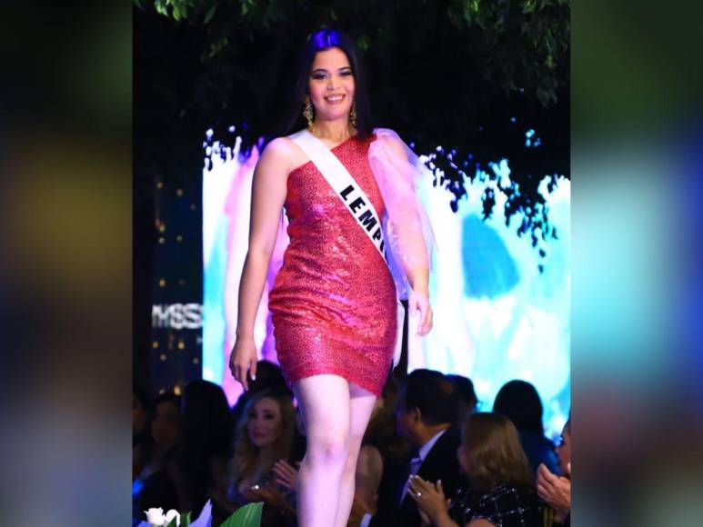 Así fue la primera pasarela del Miss Honduras Universo 2023