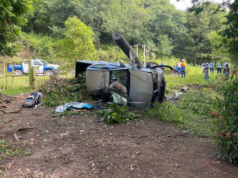 Iban a una cita médica tras diagnóstico de cáncer: padre e hijo mueren en brutal accidente en Talanga