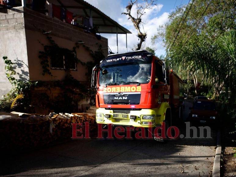 Así son los costosos camiones bomberos: modernos, pero con dificultades para operar