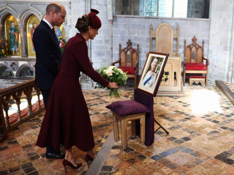 Legado de Isabel II perdura: Reino Unido conmemora su primer aniversario de muerte