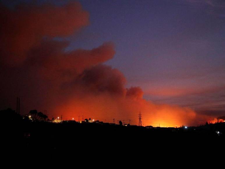 Imágenes del caos infernal que causó incendio forestal en Chile