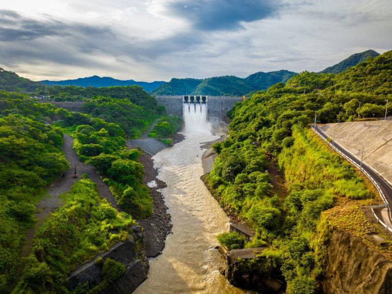 Así es la Central Hidroeléctrica 3 de Febrero inaugurada en El Salvador