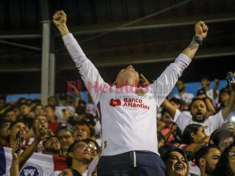 ¡Olimpista disfrútalo que es para vos! Señoras y señores: así fue la noche mágica que vivió el Rey de Copas (Fotos)