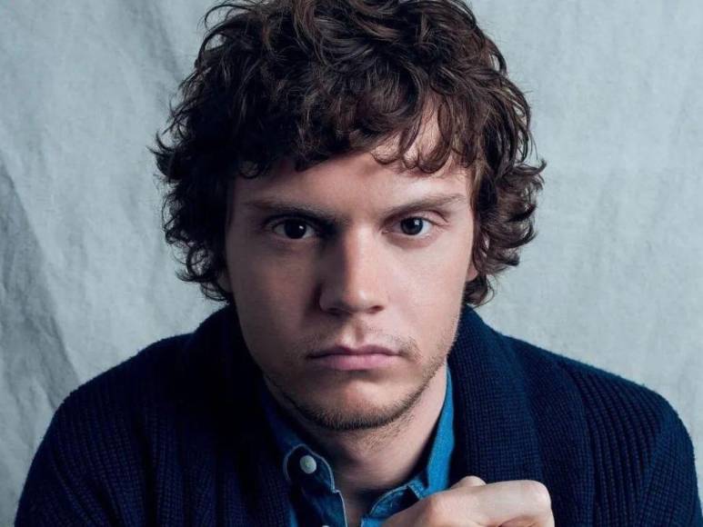 Así se preparó Evan Peters para interpretar a Jeffrey Dahmer, ‘el Caníbal de Milwaukee’