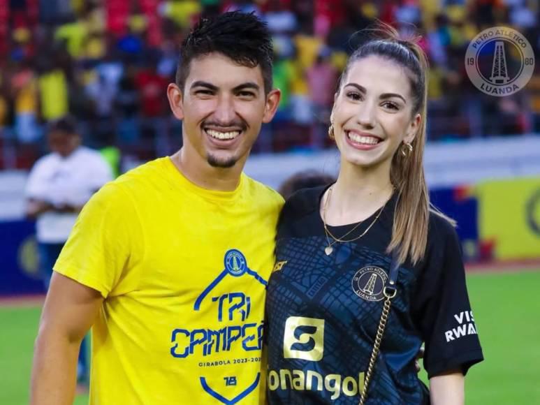 Bella portuguesa convierte en padre a futbolista hondureño: Así es la hermosa dama