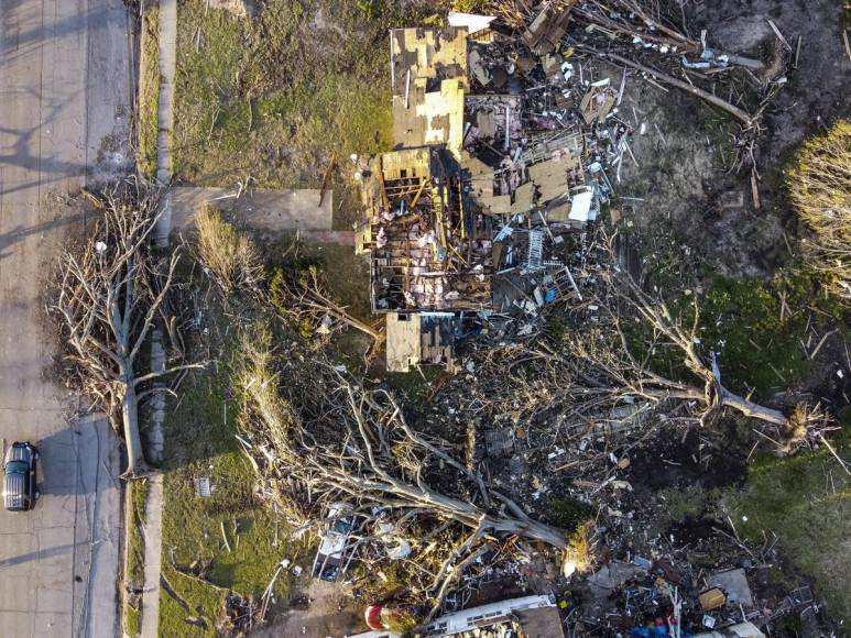 Impactantes fotos que muestran la destrucción causada por tornados en Misisipi