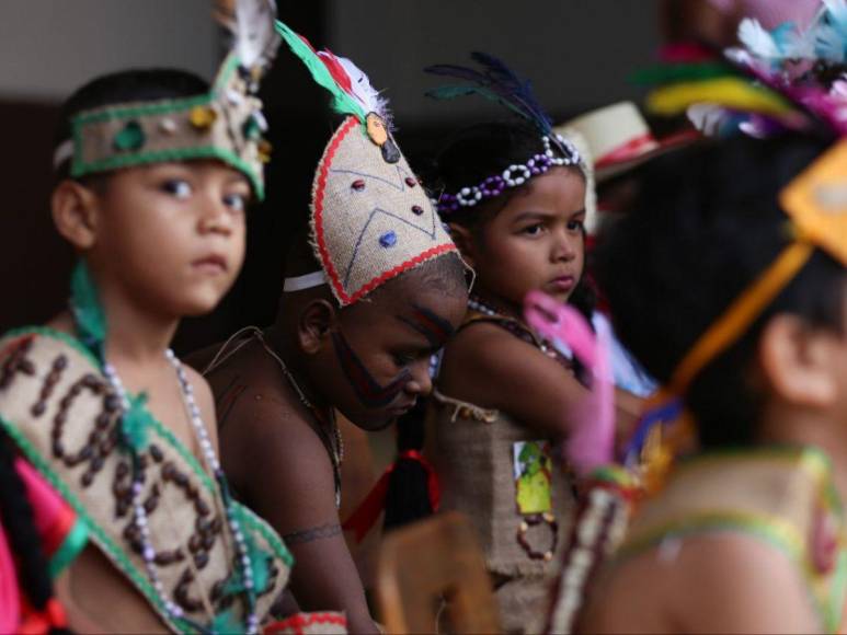 Día del cacique Lempira: elección de la india bonita y bailes folclóricos en escuelas de la capital