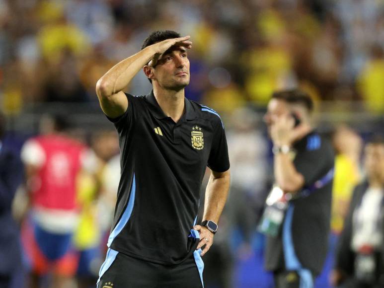 Abrazos y emotivas despedidas: el festejo de Argentina, bicampeón de Copa América