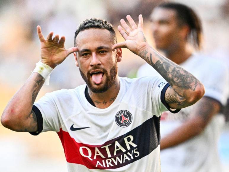 Avión privado, una mansión y pagos por uso de redes sociales: los detalles sobre el contrato de Neymar en Arabia Saudita