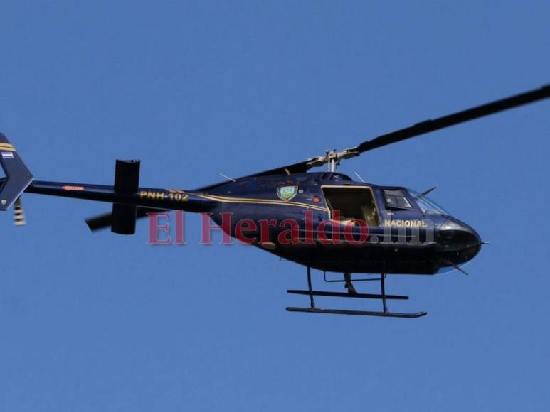 Helicóptero, carros blindados y 600 policías resguardan la vivienda de JOH (FOTOS)