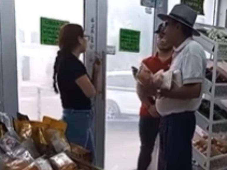 Empleada de carnicería tuvo altercado con cliente, él regresó y la mató a balazos en México