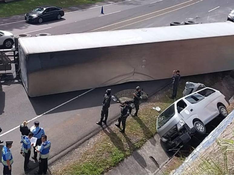 Rastra perdió el control y provocó colisión: las impactantes imágenes que dejó el brutal accidente donde murió un militar en la carretera CA-5